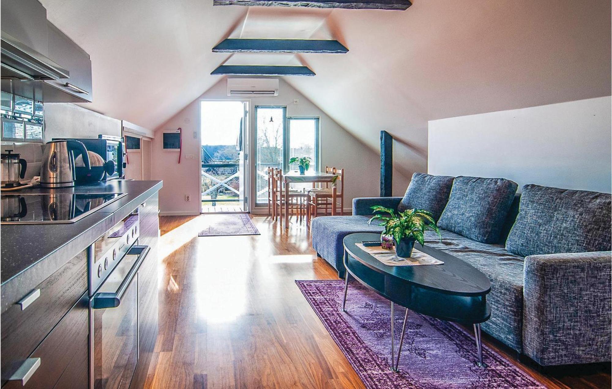 Cozy Apartment In Klintehamn With Wifi Exterior photo